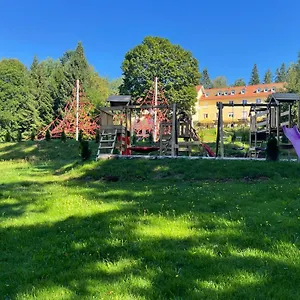 https://maier-chalet.com-bavaria.com