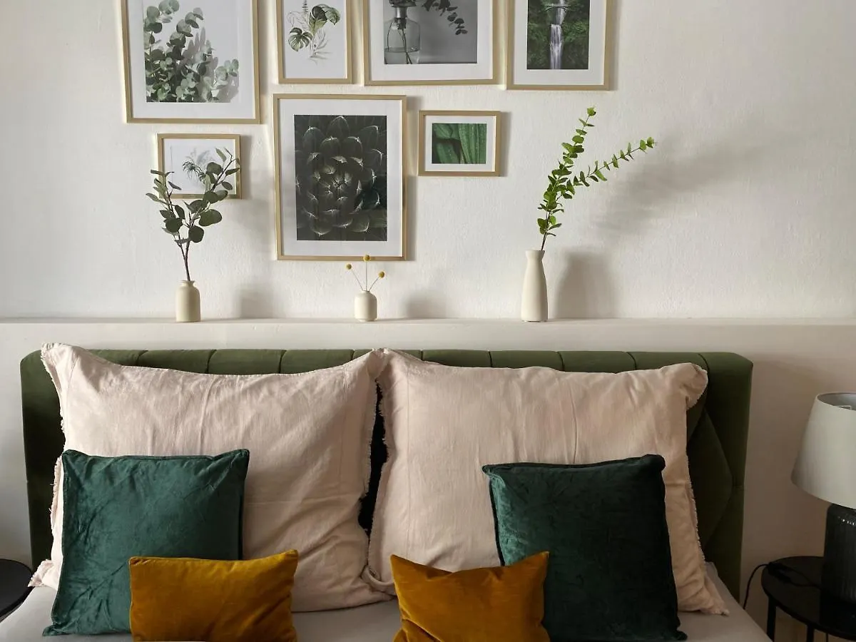 Big Vintage Style Flat Near Schonbrunn Apartment Vienna Austria