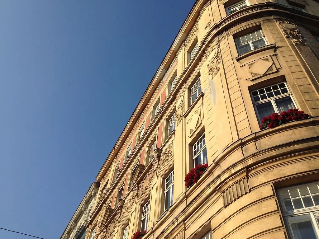 Big Vintage Style Flat Near Schonbrunn Apartment Vienna Austria