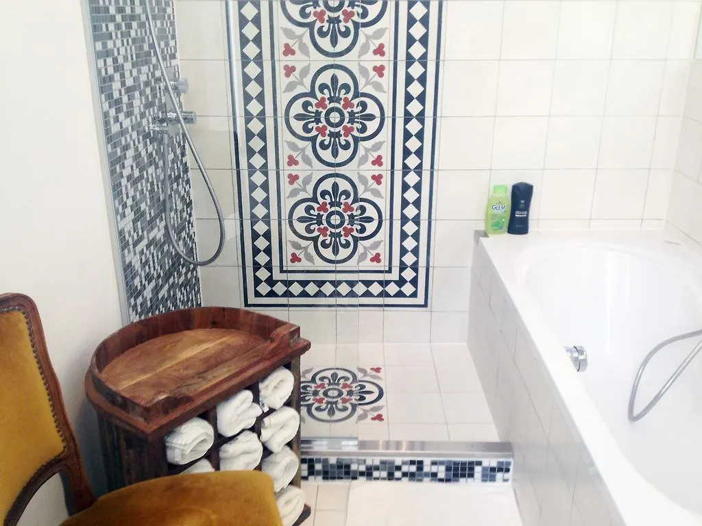 Big Vintage Style Flat Near Schonbrunn Apartment Vienna